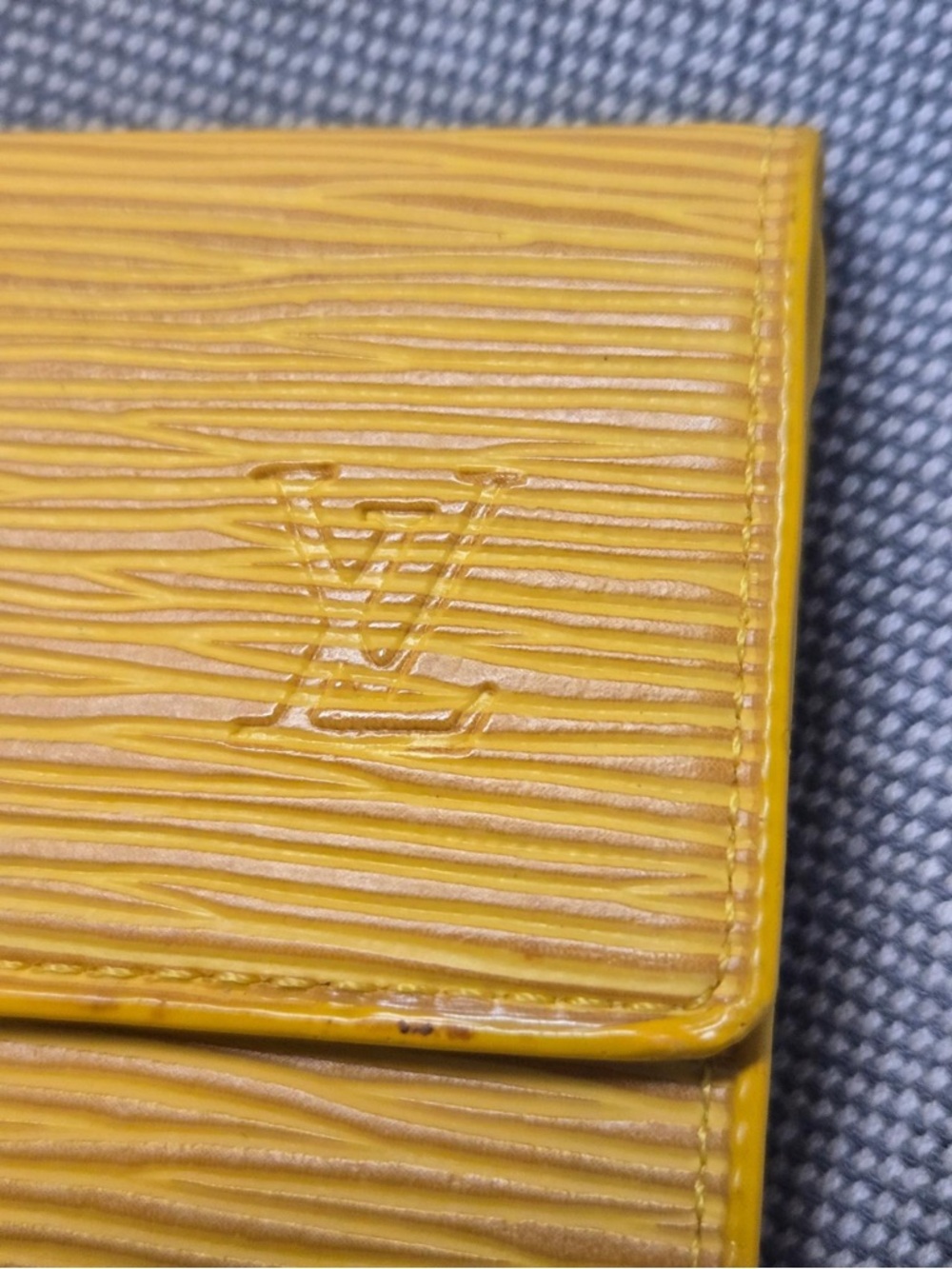Louis Vuitton Sarah Wallet | Yellow Epi Leather